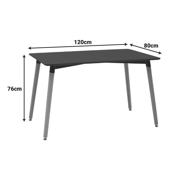 Комплетен трпезариски сет од 5 парчиња Dining Table Waric со елегантна мат црна правоаголна маса и четири усогласени лоунџ столици со засилени дрвени ногарки во натур боја