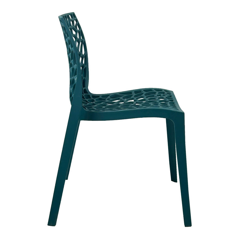 Модерна минималистичка трпезариска и градинарска столица Chair Xenim изработена од цврст полипропилен во елегантна и впечатлива сина боја