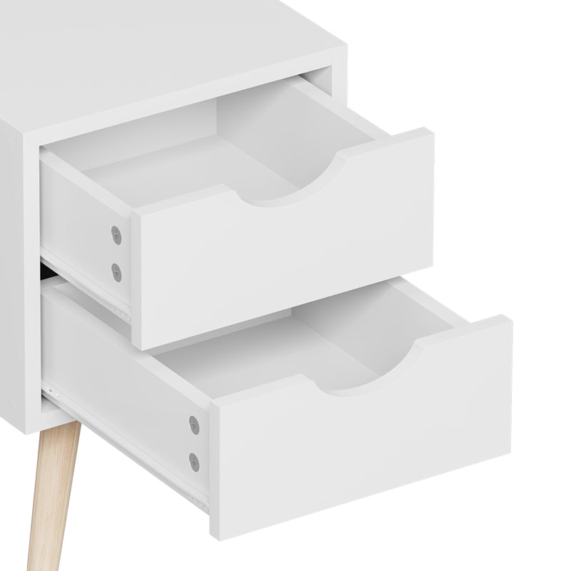Компактна и модерна правоаголна ноќна масичка Bedside table Xenlo со рамна бела површина и минималистички отворени полици за спална соба