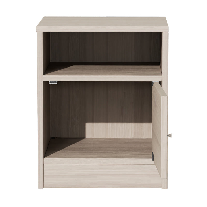 Модерна и естетска ноќна масичка Bedside table Iconic со функционално затворено орманче во луксузна нијанса на сив даб и стабилна кохезивна основа
