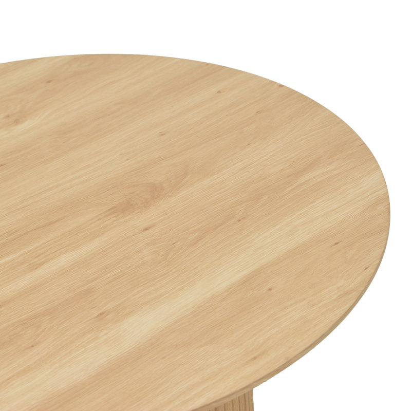 Модерна тркалезна клуб масичка за дневна соба Coffee table Wrein со горна плоча од зајакнат медијапан со префинета текстура во природна натур боја