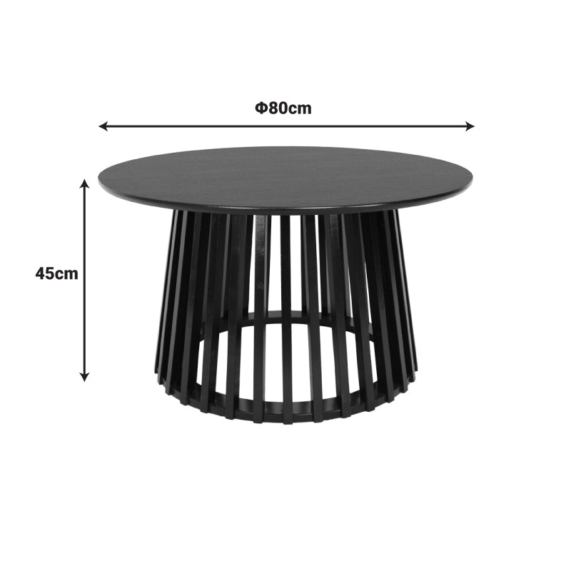 Модерна минималистичка клуб маса за кафе Coffee Table Wedgeic со кружна плоча од зајакнат мат црн медијапан и ниска, стабилна геометриска лоунџ основа