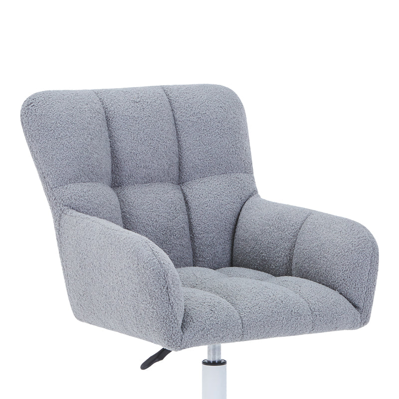 Модерна ергономска канцелариска и козметичка столица Office chair Xenoar тапацирана во луксузно меко сиво теди крзно со хромирана база на тркала