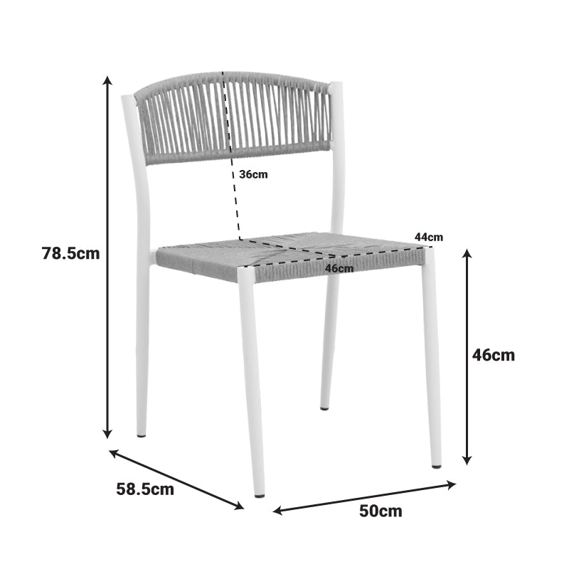 Модерна лоунџ столица Stackable Chair Varna со црна лесна алуминиумска рамка и плетено ергономско седиште од премиум натур PE ратан со функција за редење